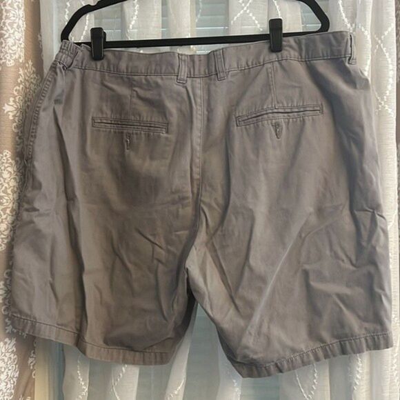 EUC Architect Men’s Big & Tall Grey Shorts - Size W44 - Picture 2 of 5